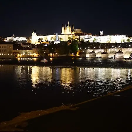 Daire Two Floor Flat By Charles Bridge Prag