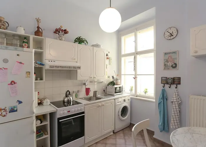 Two Floor Flat By Charles Bridge شقة